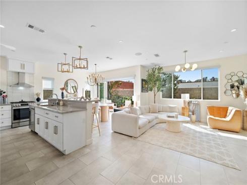 2573 Elden D Avenue, Costa Mesa, CA