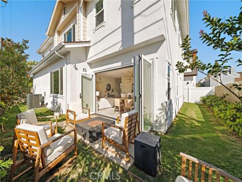 2573 Elden D Avenue, Costa Mesa, CA