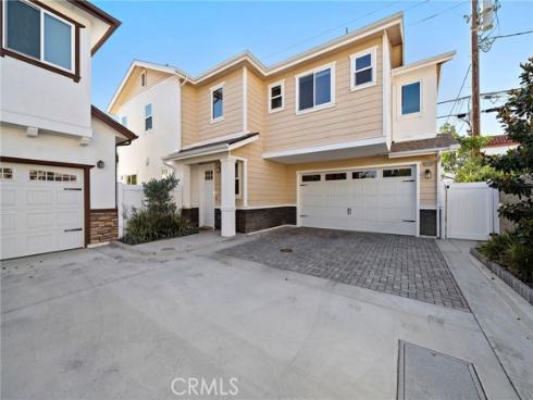 2573 Elden D Avenue, Costa Mesa, CA