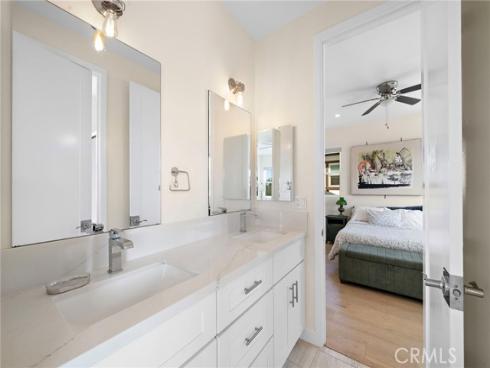 2573 Elden D Avenue, Costa Mesa, CA