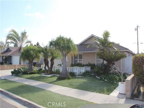 1067 Cheyenne Street, Costa Mesa, CA