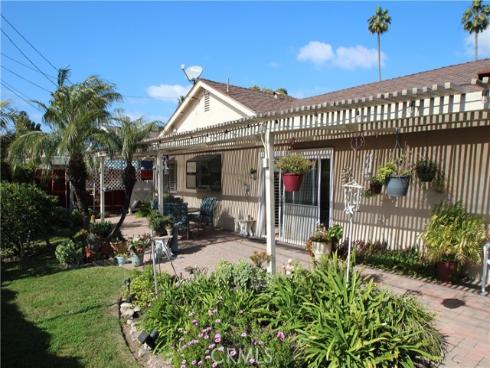 1067 Cheyenne Street, Costa Mesa, CA