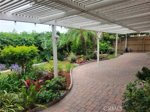 1067 Cheyenne Street, Costa Mesa, CA