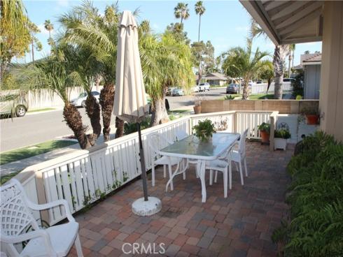 1067 Cheyenne Street, Costa Mesa, CA