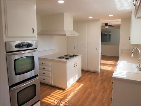 1067 Cheyenne Street, Costa Mesa, CA