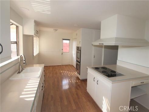 1067 Cheyenne Street, Costa Mesa, CA