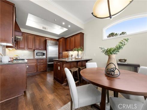 401 Bernard 409 Street, Costa Mesa, CA