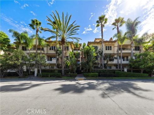 401 Bernard 409 Street, Costa Mesa, CA