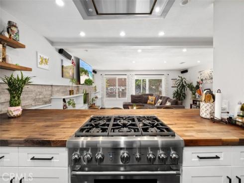 1815 Kinglet Court, Costa Mesa, CA