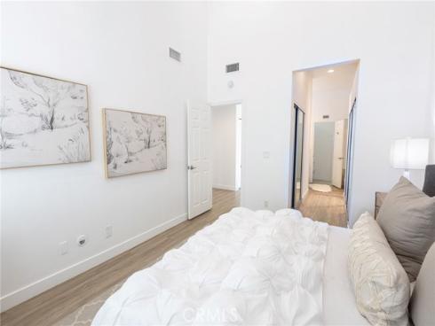 3010 Elmira 42 , Costa Mesa, CA