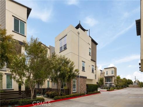 2138 Bella Court, Costa Mesa, CA
