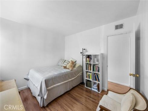 1099 Salinas , Costa Mesa, CA
