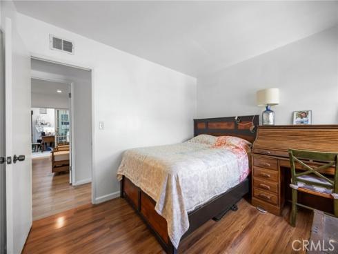 1099 Salinas , Costa Mesa, CA
