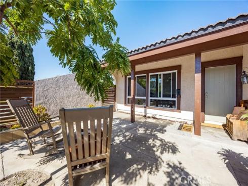 1099 Salinas , Costa Mesa, CA