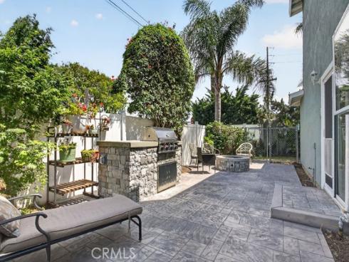 1010 W 19th , Costa Mesa, CA