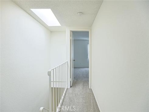 290  Victoria  29 (F8)  Street, Costa Mesa, CA