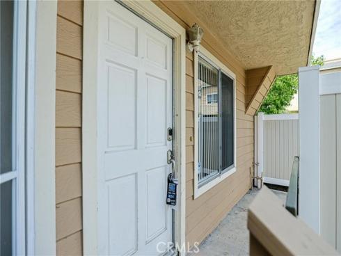 290  Victoria  29 (F8)  Street, Costa Mesa, CA