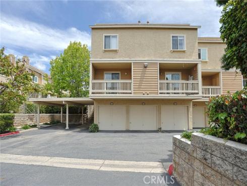 290  Victoria  29 (F8)  Street, Costa Mesa, CA