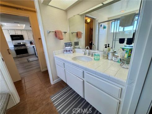 2336 Elden B , Costa Mesa, CA
