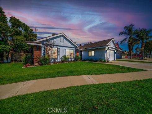3140 Coolidge Avenue, Costa Mesa, CA