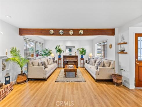 3140 Coolidge Avenue, Costa Mesa, CA