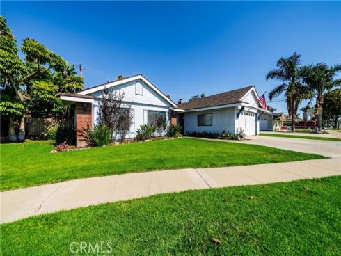 3140 Coolidge Avenue, Costa Mesa, CA