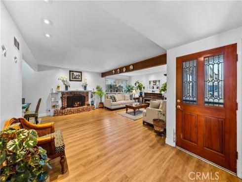 3140 Coolidge Avenue, Costa Mesa, CA