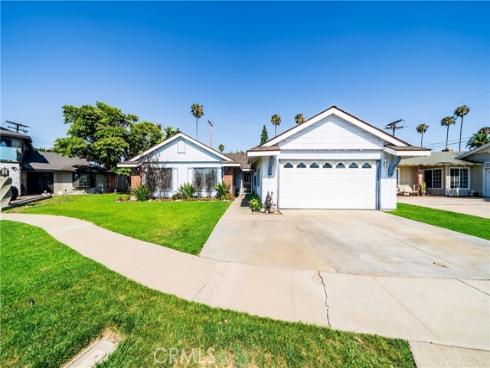 3140 Coolidge Avenue, Costa Mesa, CA