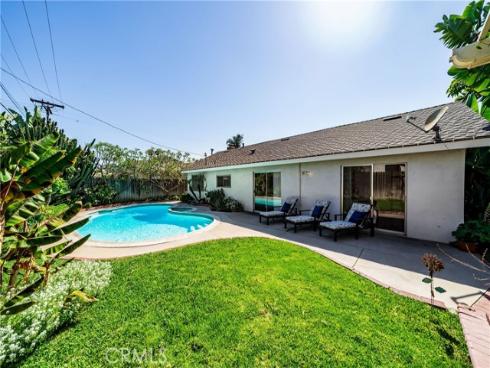 3140 Coolidge Avenue, Costa Mesa, CA