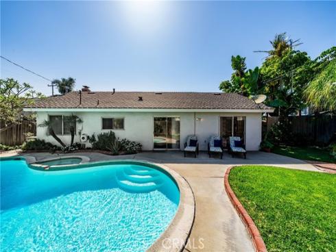 3140 Coolidge Avenue, Costa Mesa, CA