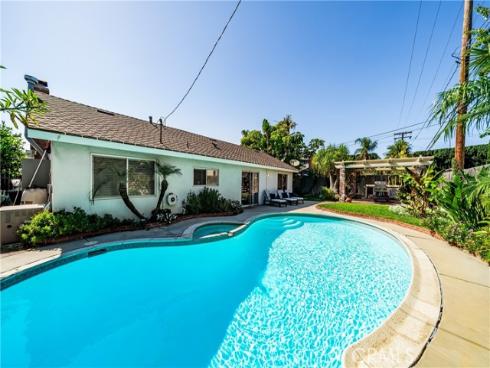 3140 Coolidge Avenue, Costa Mesa, CA