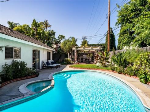 3140 Coolidge Avenue, Costa Mesa, CA