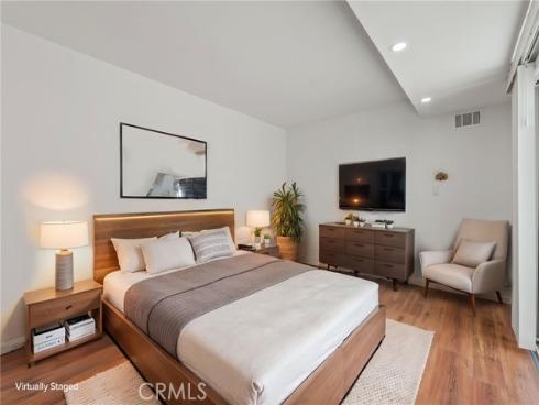 164 Brookline Lane , Costa Mesa, CA