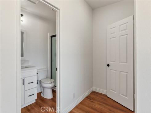 164 Brookline Lane , Costa Mesa, CA