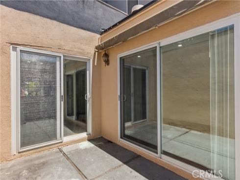 164 Brookline Lane , Costa Mesa, CA