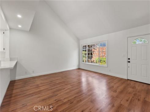 164 Brookline Lane , Costa Mesa, CA