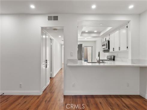 164 Brookline Lane , Costa Mesa, CA