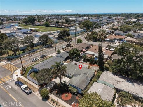 2107 Pomona , Costa Mesa, CA