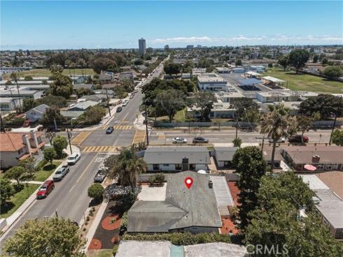 2107 Pomona , Costa Mesa, CA