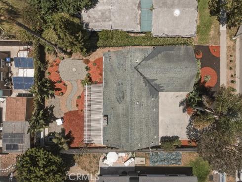 2107  Pomona  , Costa Mesa, CA
