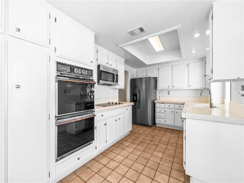 3462 Windsor Court, Costa Mesa, CA