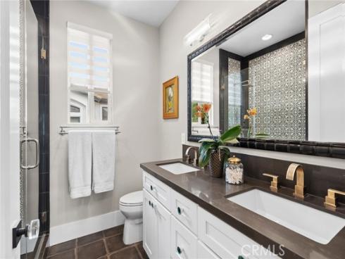 273 Mesa , Costa Mesa, CA