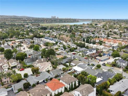 273 Mesa , Costa Mesa, CA