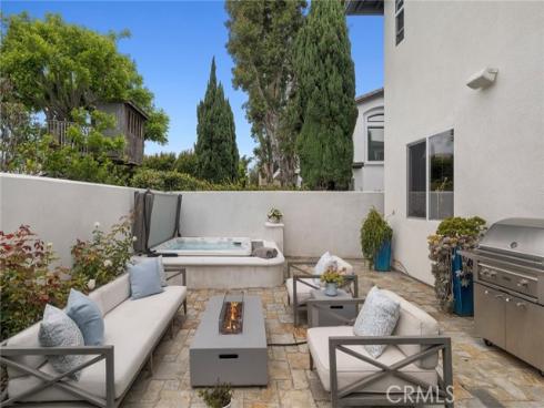 273 Mesa , Costa Mesa, CA