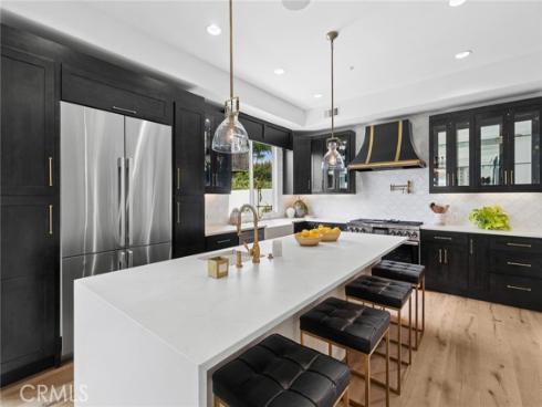 273 Mesa , Costa Mesa, CA