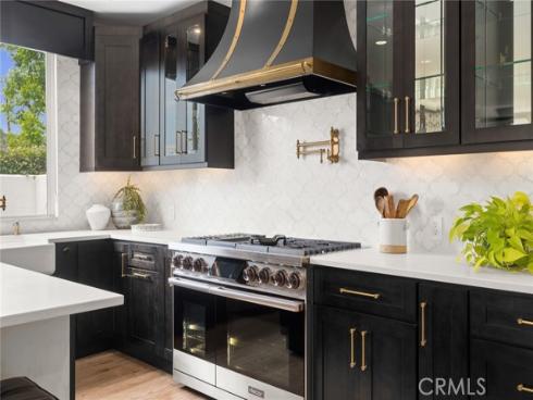 273 Mesa , Costa Mesa, CA