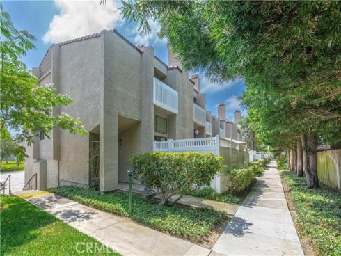 380 W Wilson F106 , Costa Mesa, CA