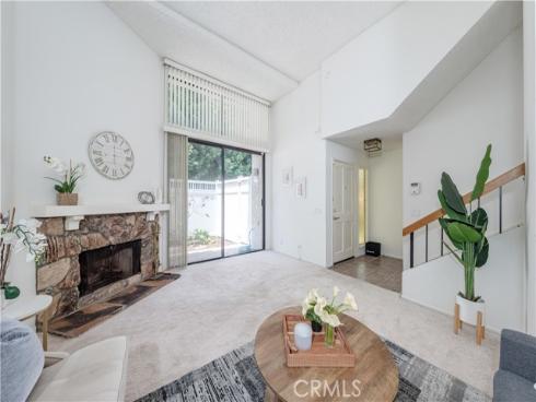 380 W Wilson F106 , Costa Mesa, CA