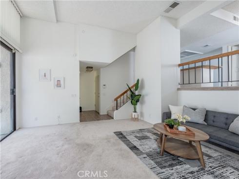 380 W Wilson F106 , Costa Mesa, CA
