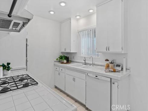 1198 Dorset Lane, Costa Mesa, CA